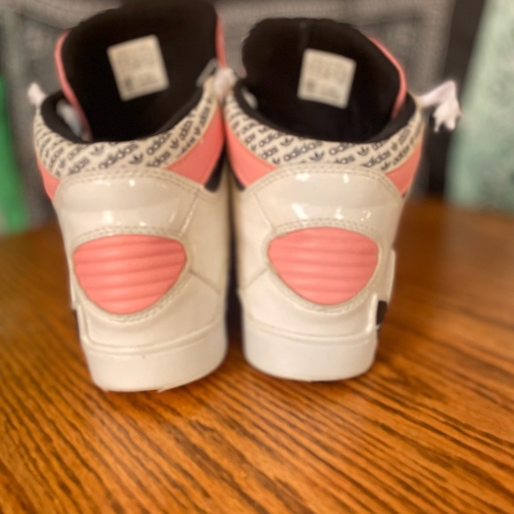 Adidas size 4.5 to 5 pink, black and white..very cute! - Picture 3 of 3